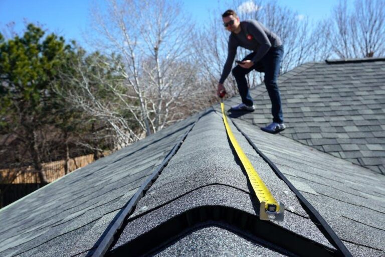 Roof Maintaining Extend Lifespan