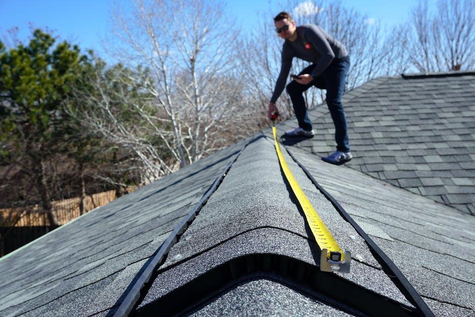 Roof Maintaining Extend Lifespan